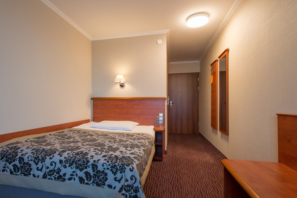 STANDARD, DOUBLE BED
