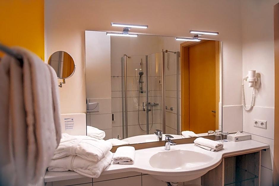 Gesundheitshotel Weissenstadt am See 48/48