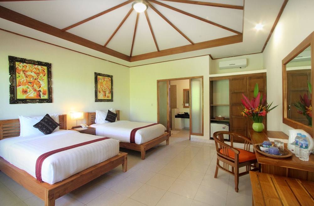 Puri Sari Beach Hotel 17/50