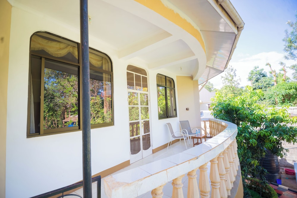 Mama Thea Homes - Hostel 5/45