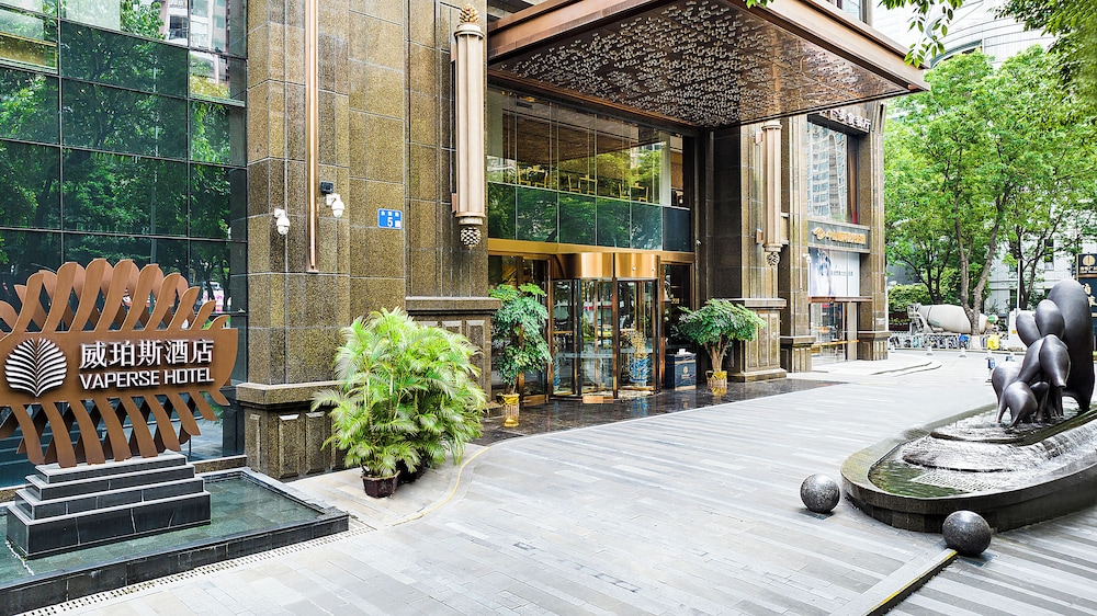 VAPERSE HOTEL (FORMERLY FO'AO VAPERSE HOTEL) 39/47