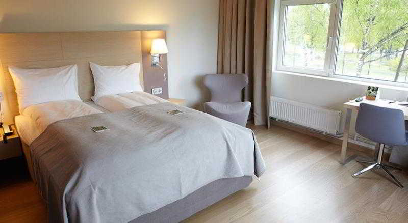Standard, Double or Twin Bed