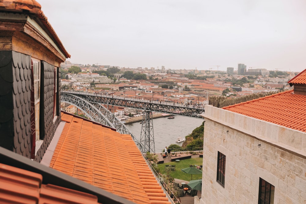 Lenscape Coterie in PORTO
