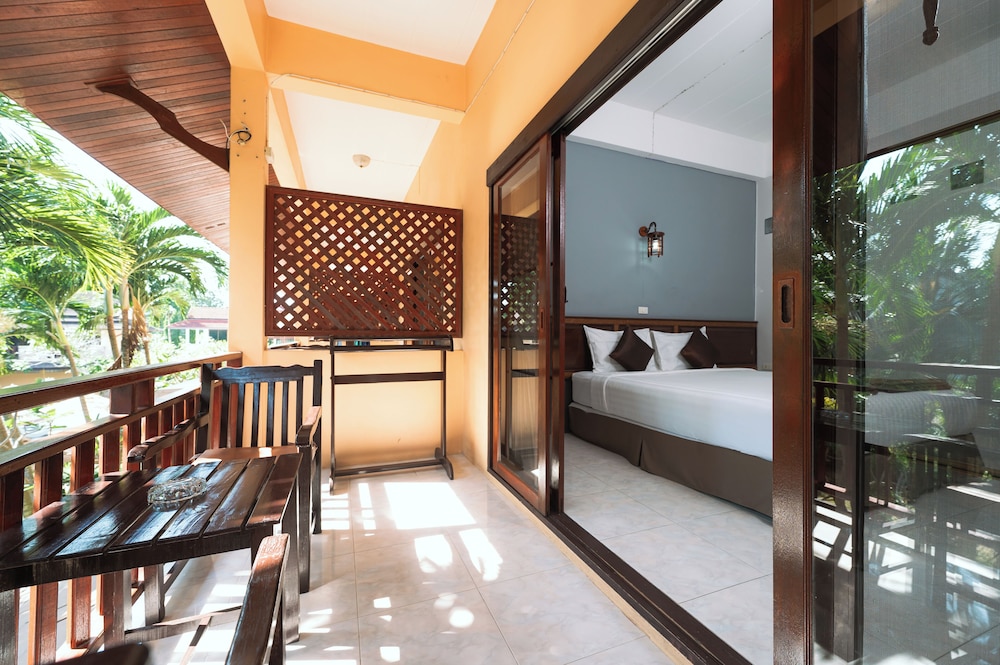 Asia Resort Koh Tao 33/62