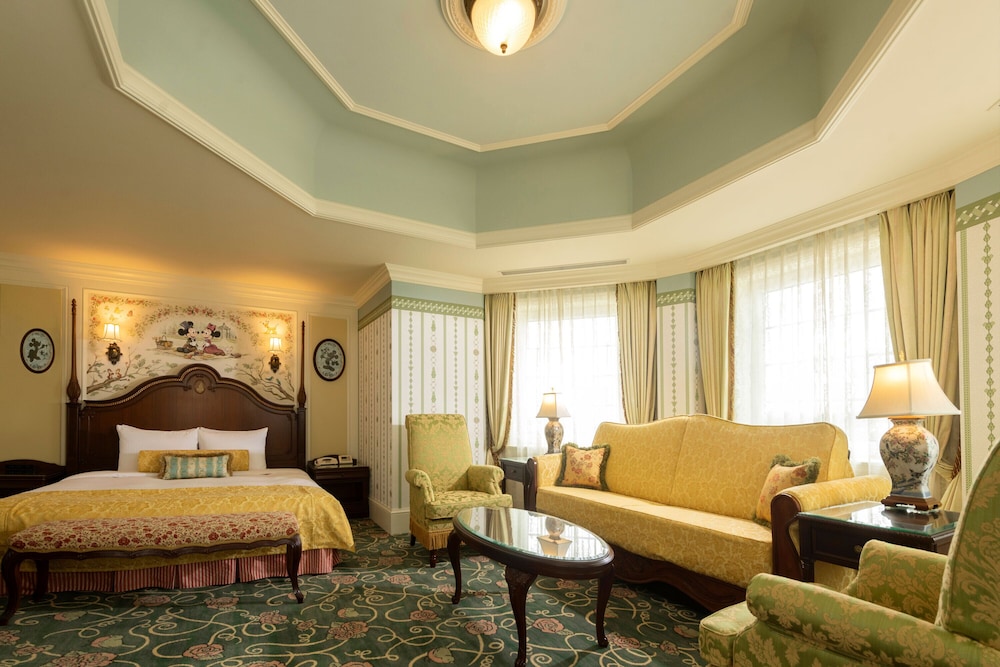 Tokyo Disneyland Hotel 19/50