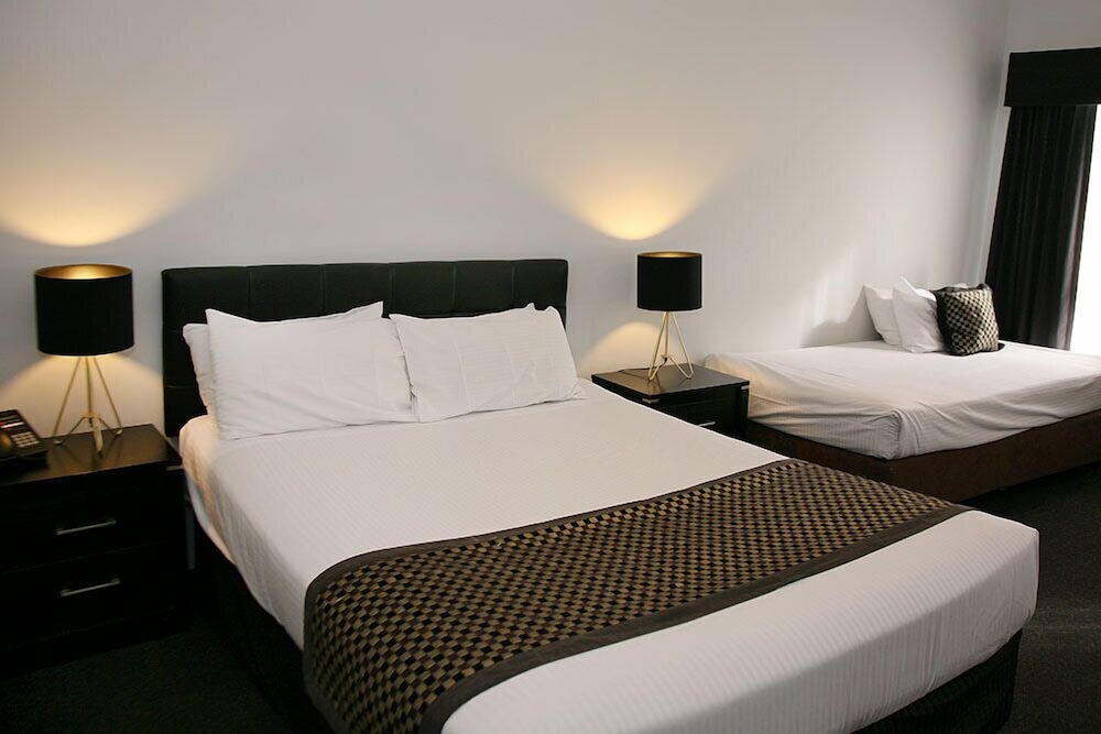 Footscray Motor Inn And Serviced Apartments 18/42