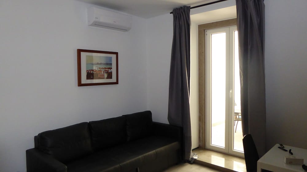 Dobairro Suites At Bairro Alto 25/38