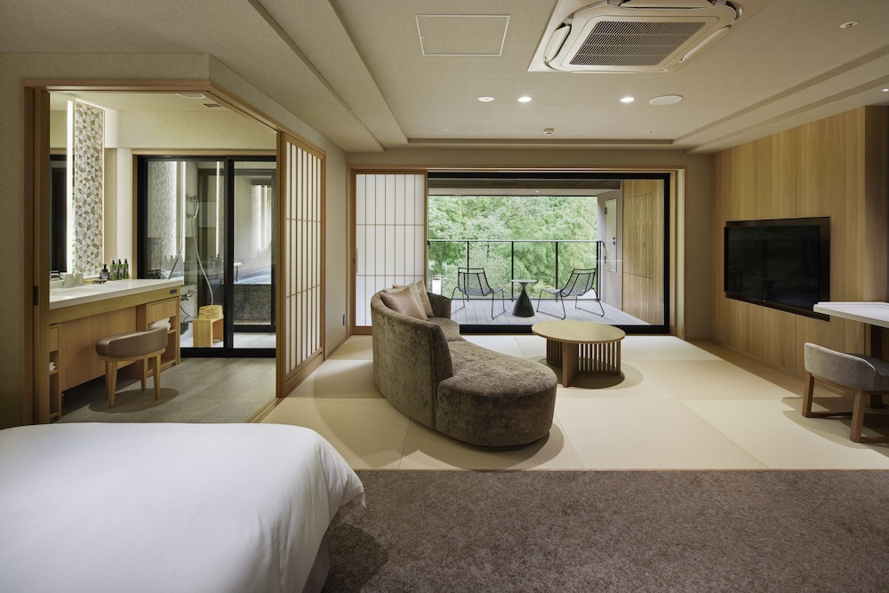 Hotel Hatsuhana 10/55