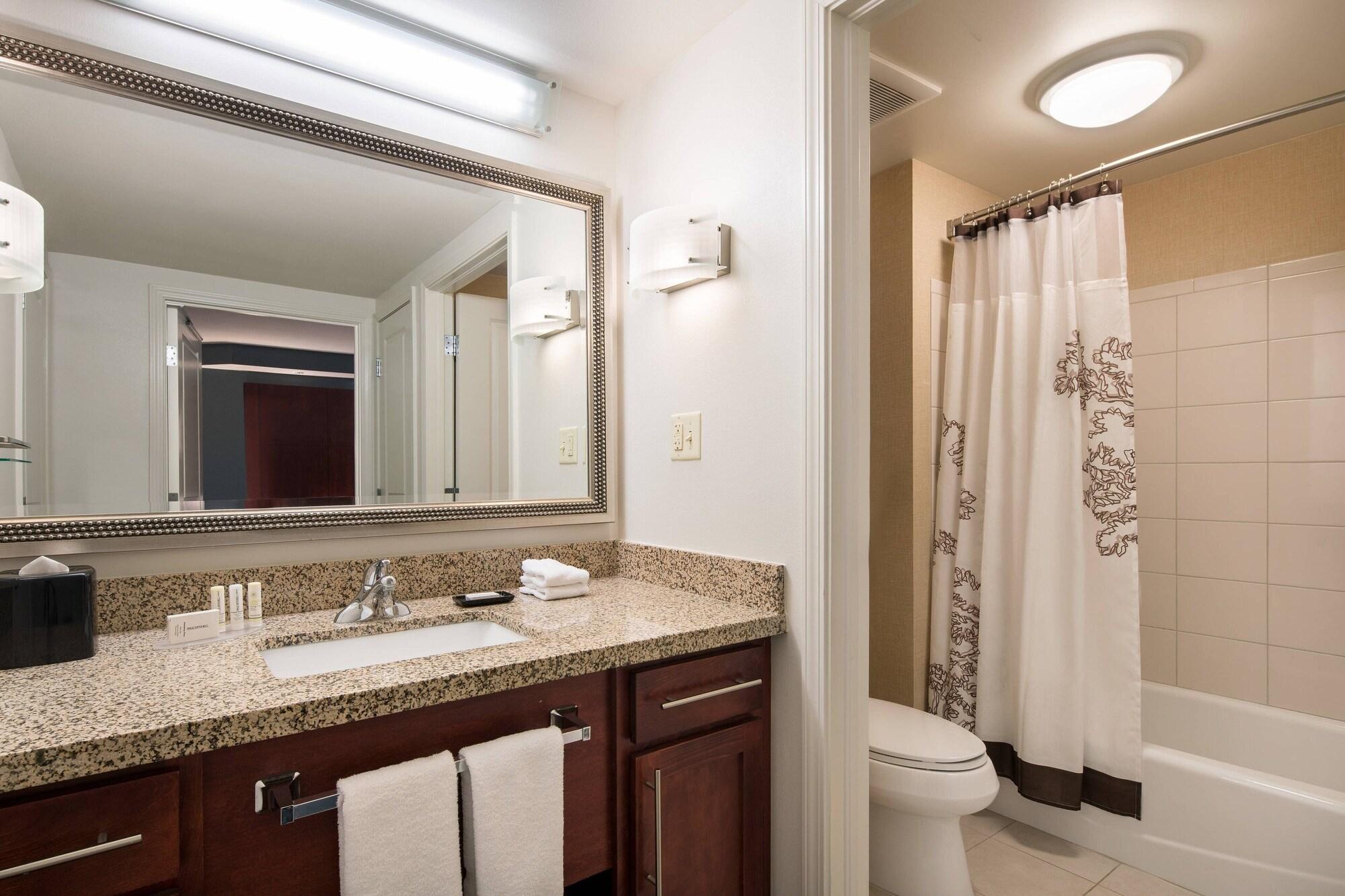 جناح ركني بغرفة نوم واحدة، Residence Inn by Marriott Glenwood Springs 3/3