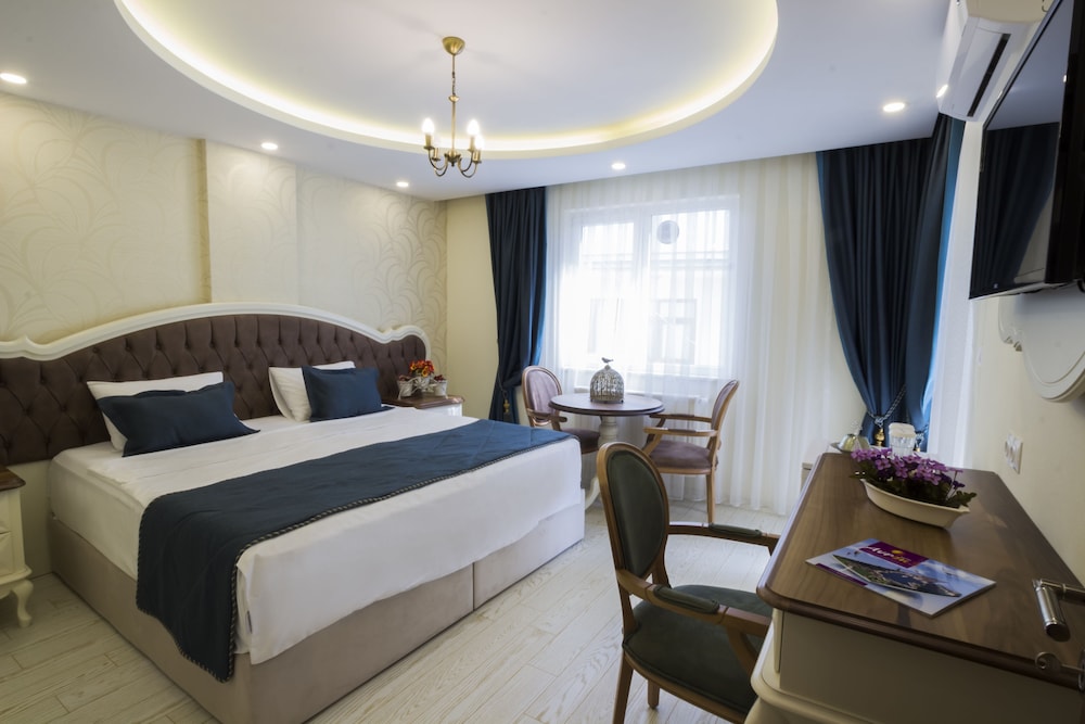 Andalouse Airport Suite Hotel 28/50