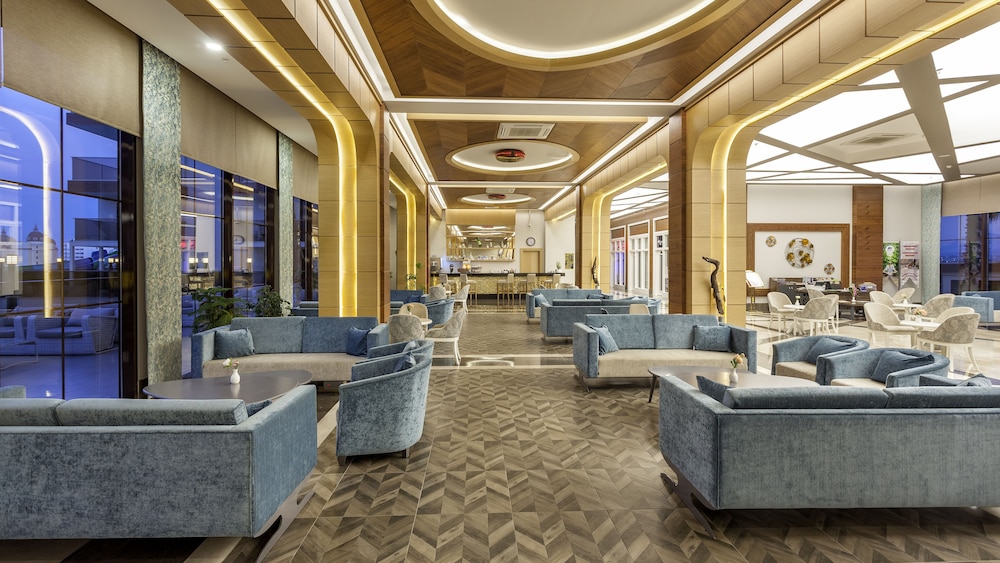 Glamour Resort Spa 49/70