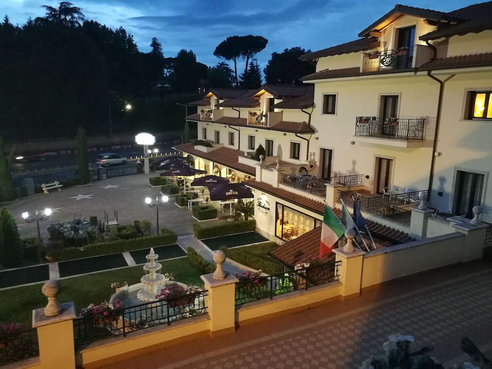 hotel