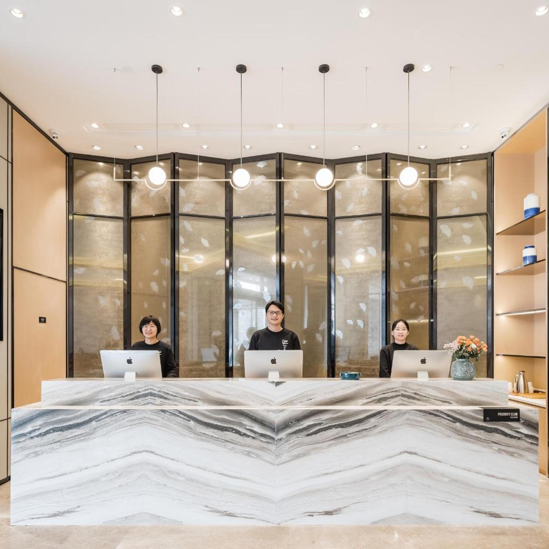Atour Hotel (Shangyu E You Small Town) 2/32