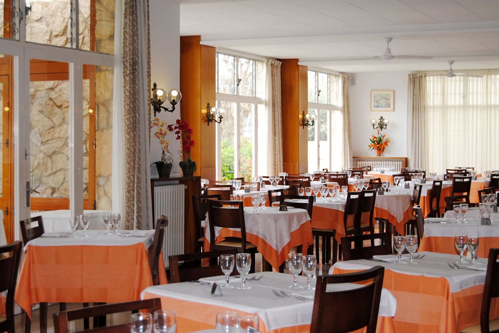Bell Aire Hotel 27/33