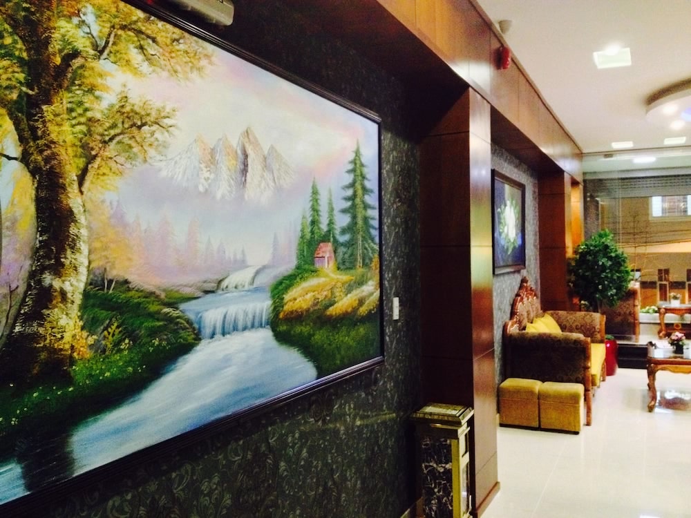 Queen Garden Hotel 3/65