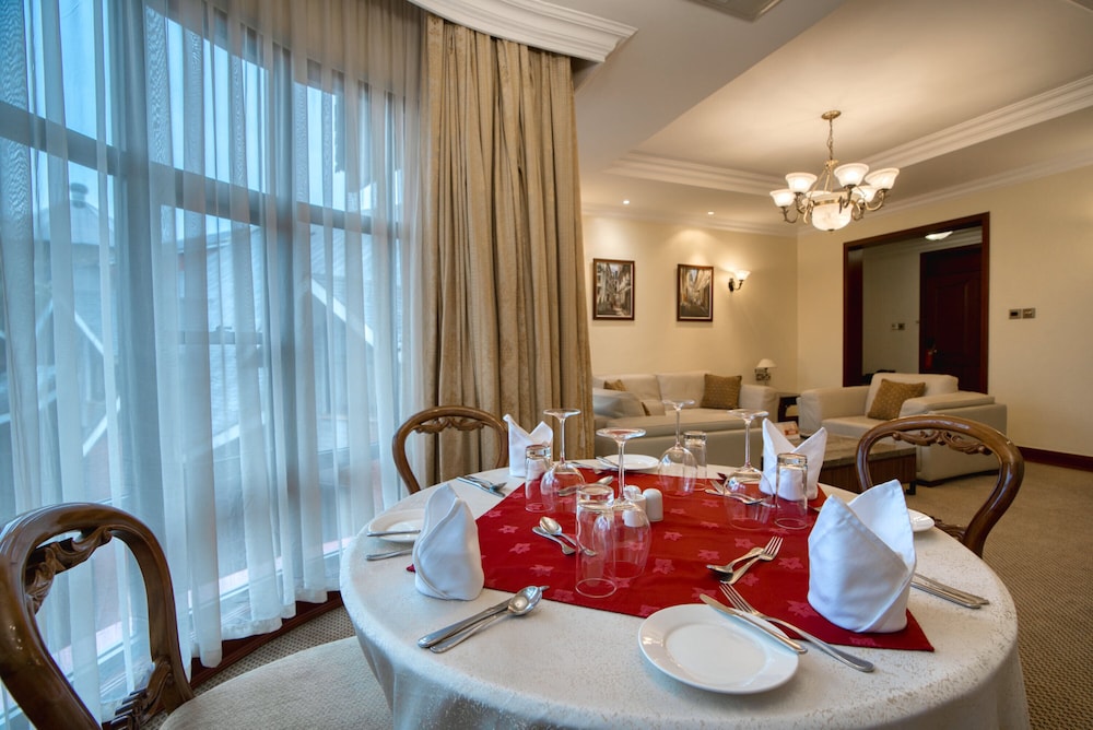 Kibo Arusha Palace Hotel 67/85