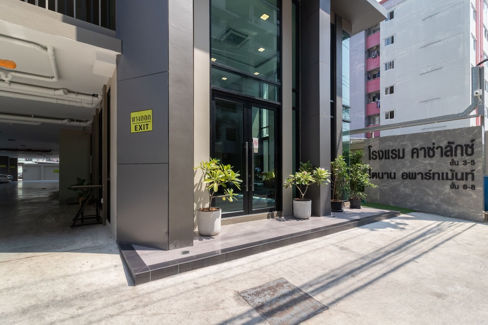 Casa Luxe Hotel And Resident 43/50