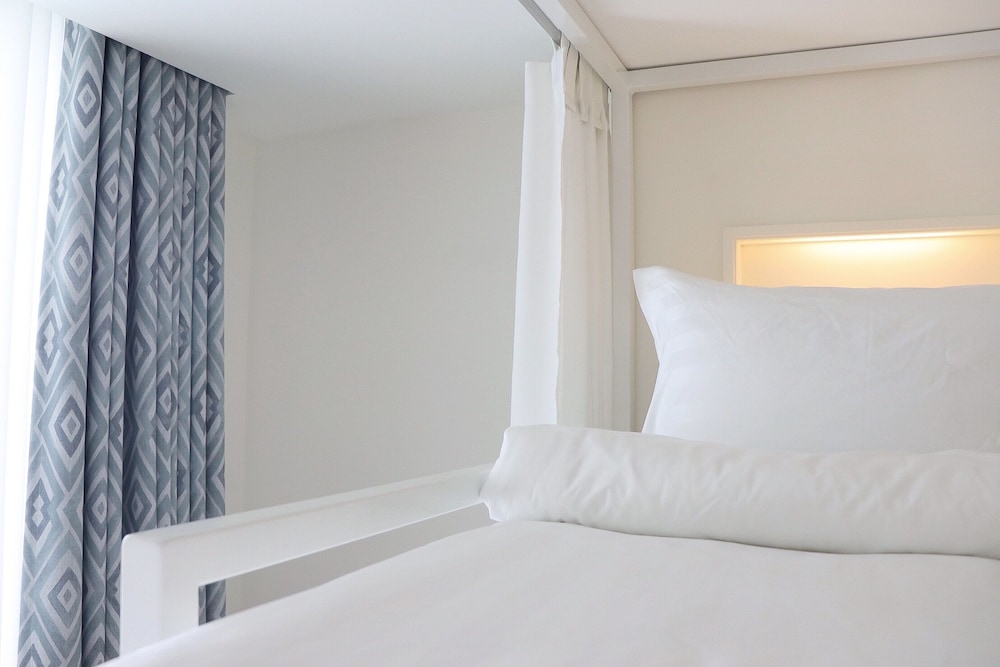 ResT Bangkok Poshtel 23/50