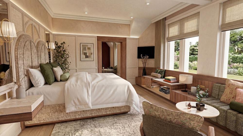 Old, Suite