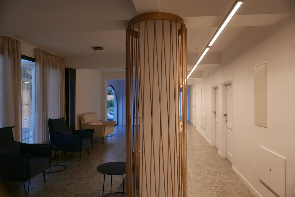 E.J Pyrgos Bay Hotel 15/41