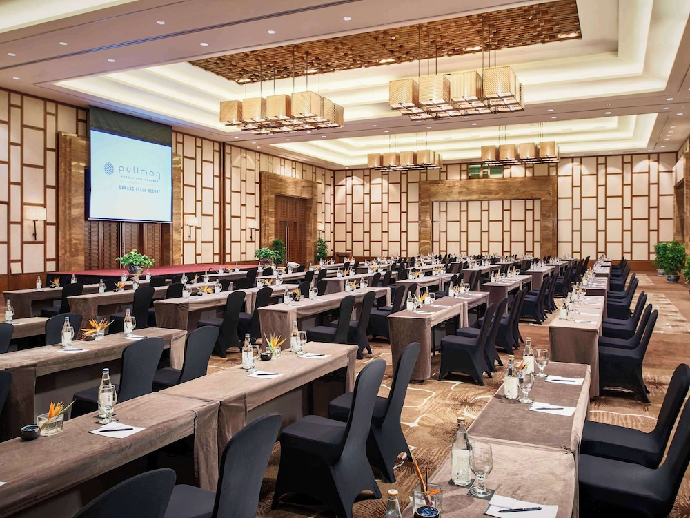 Pullman Danang Beach Resort 38/50