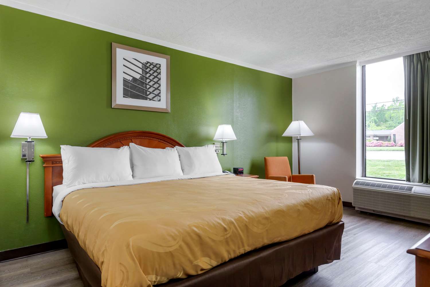 Quality Inn Roxboro South 4/9