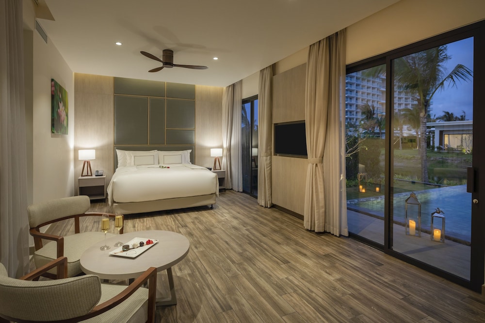 Melia Ho Tram Beach Resort 24/74