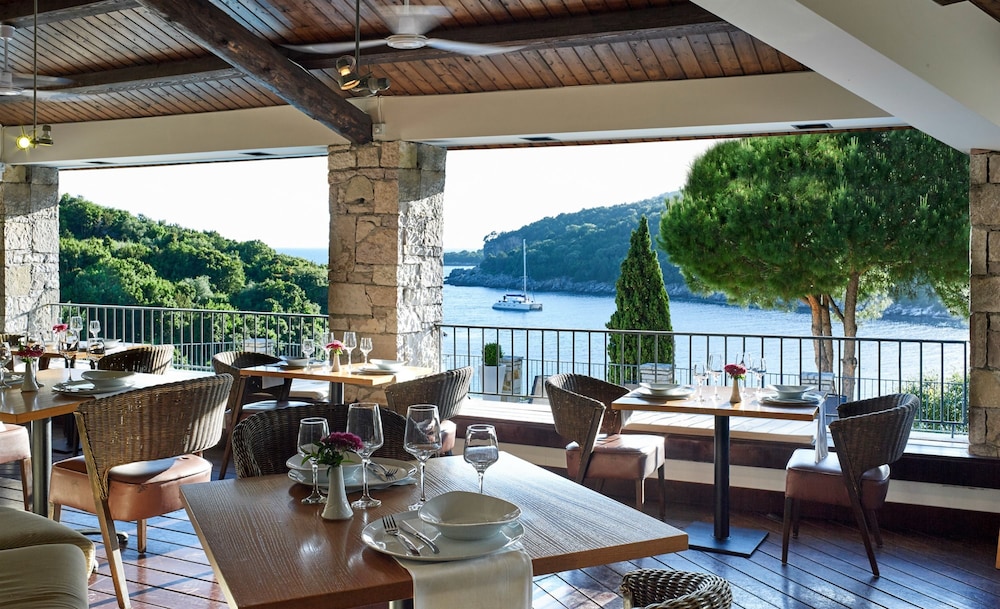 Movenpick Resort Agios Nikolaos Sivota 36/39