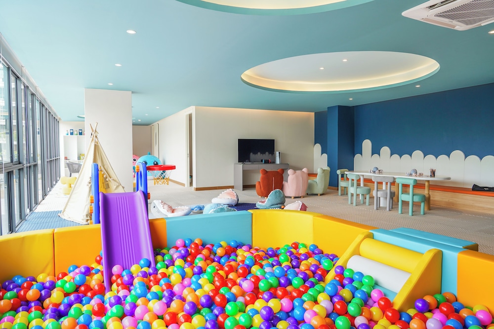 Kora Beach Resort Phuket 41/49