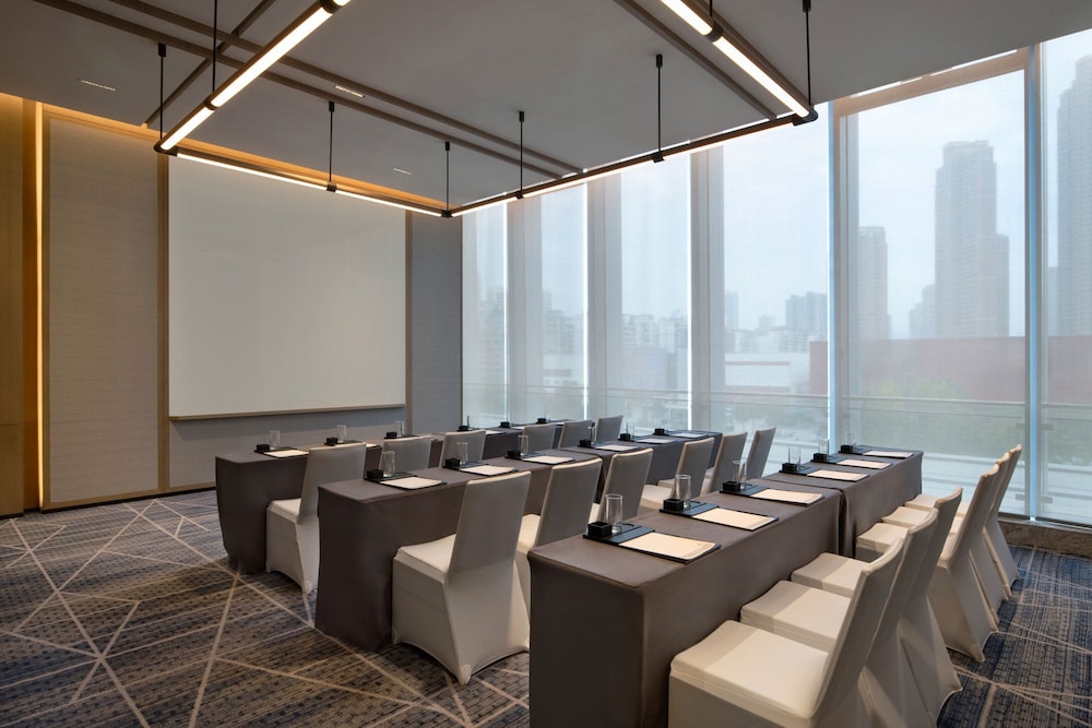 Wuhan Marriott Hotel Wuchang 40/50