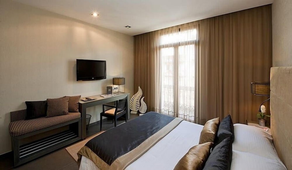 Hotel Constanza 11/64