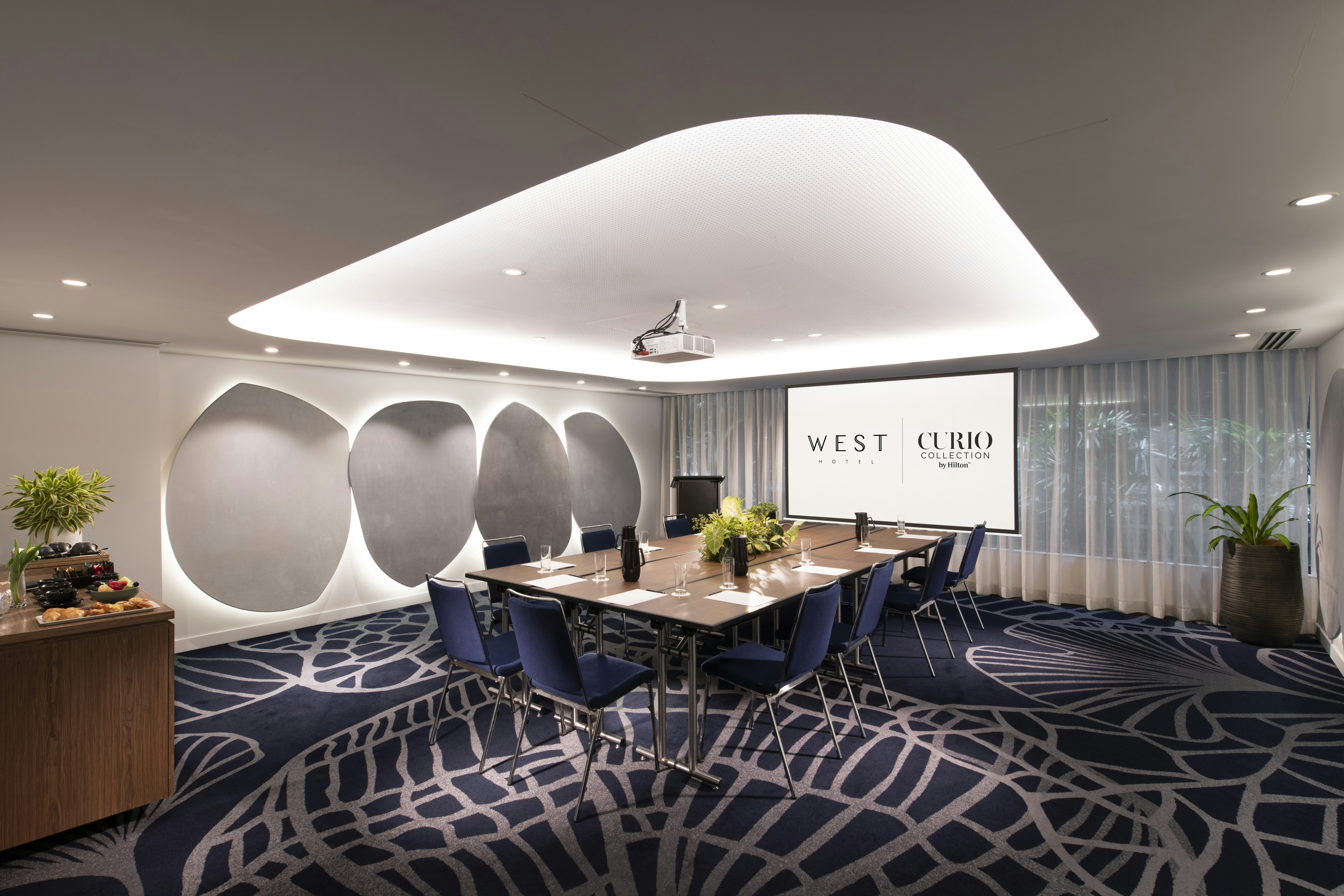 West Hotel Sydney Curio Collection By Hilton 72/80