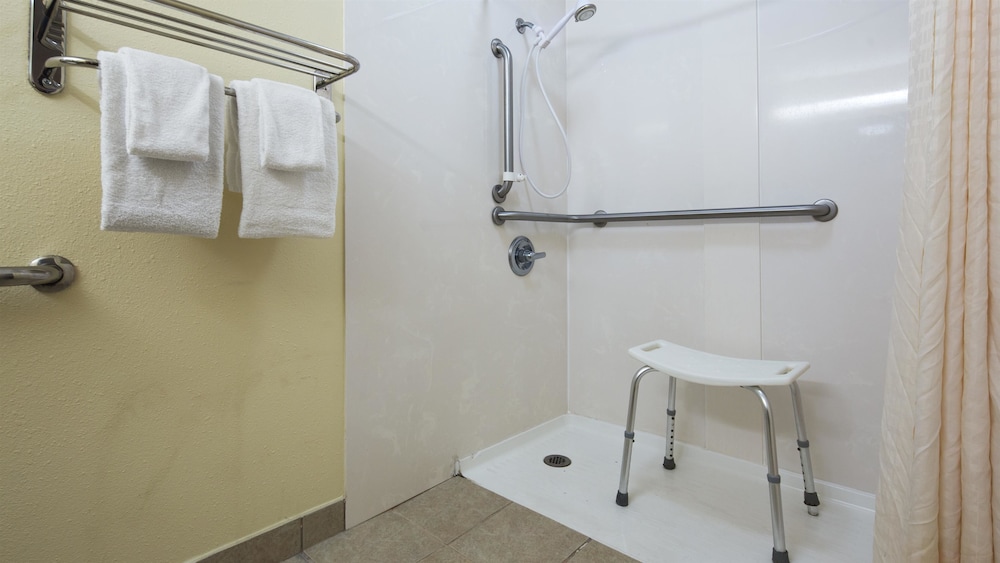 Best Western Of Walterboro 15/34