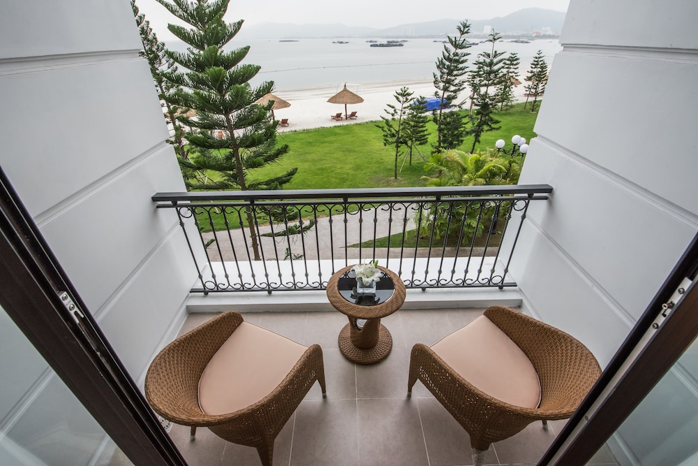 Vinpearl Resort And Spa Ha Long 46/70
