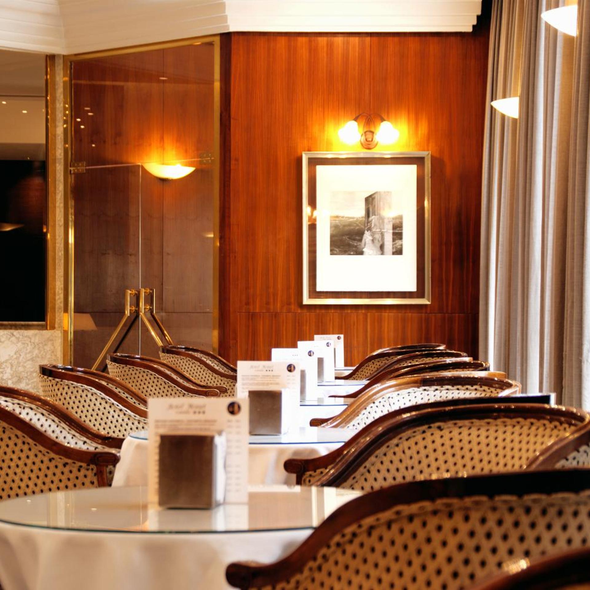 Hotel Mozart 52/59