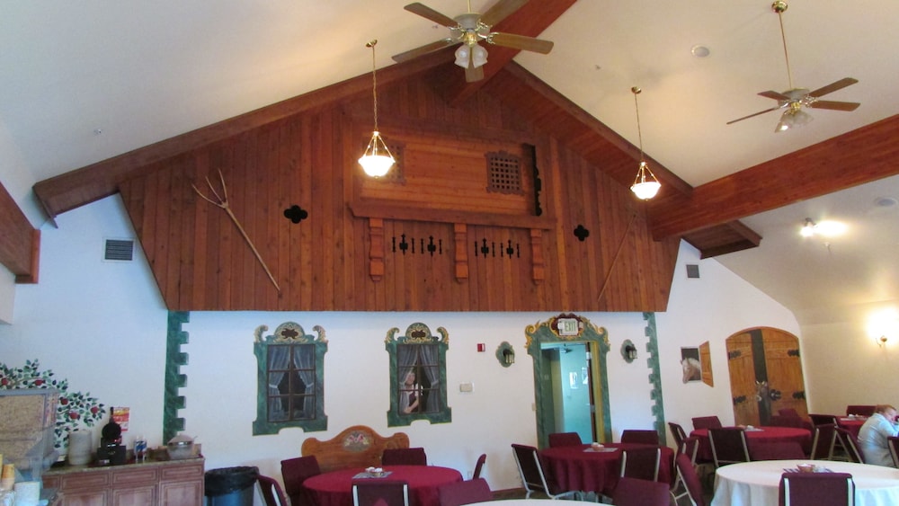 Fairbridge Inn Suites Leavenworth 11/41