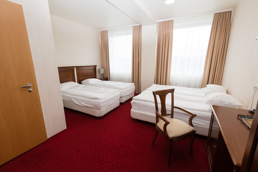 Hotel Island Comfort 12/41