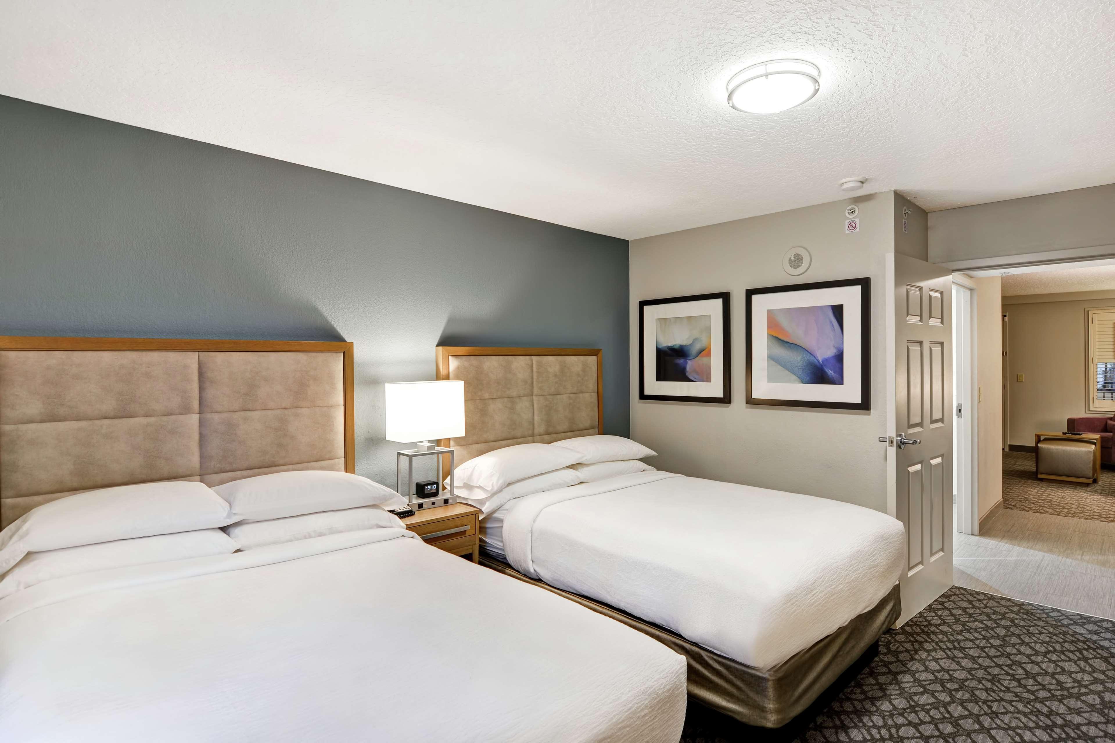 2 ROOMS, SUITE, 2 DOUBLE BEDS