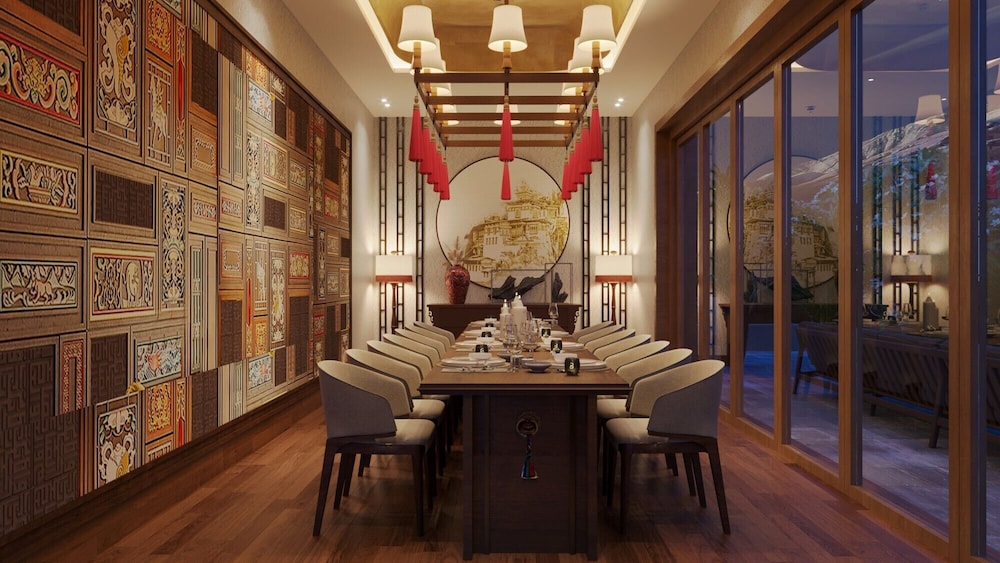 Taj Paro Resort & Spa 20/32