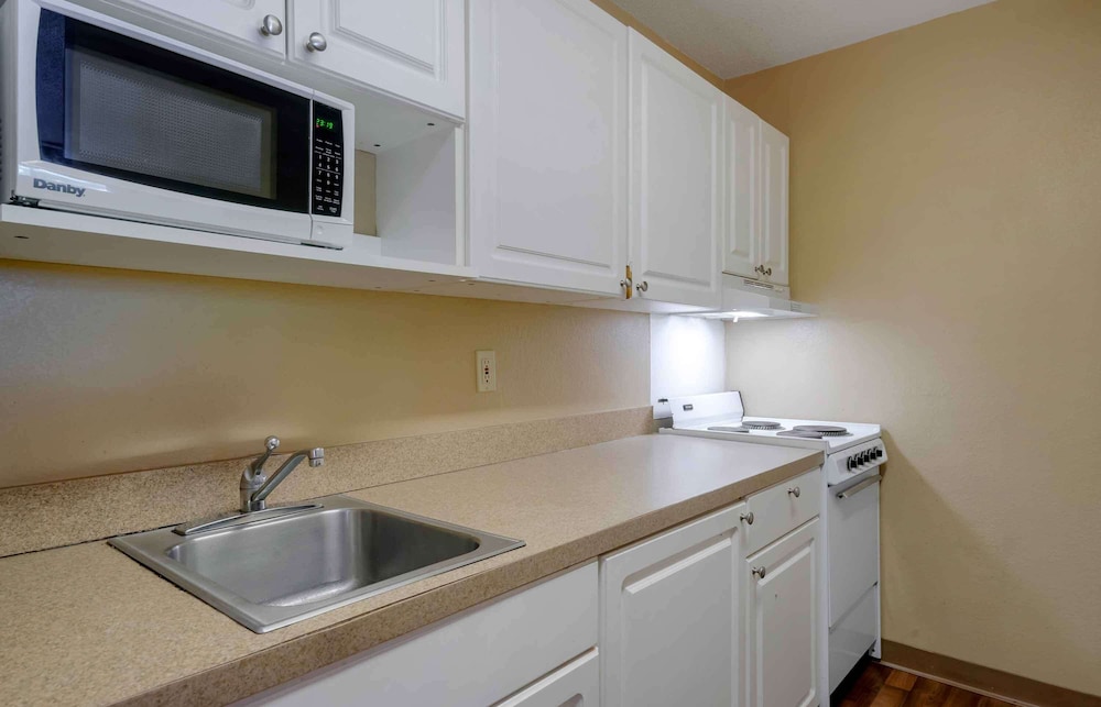 Extended Stay America - Tampa - Airport - Memorial Hwy. 39/47