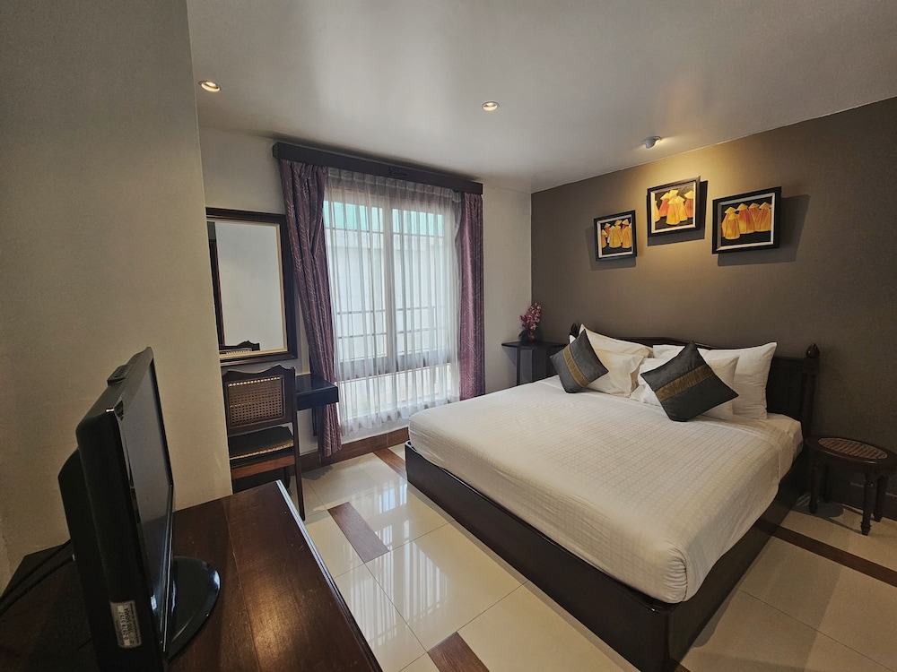 Family Boutique Hotel 27/71