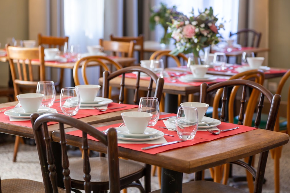 Hotel Le Relais de Poste 44/65