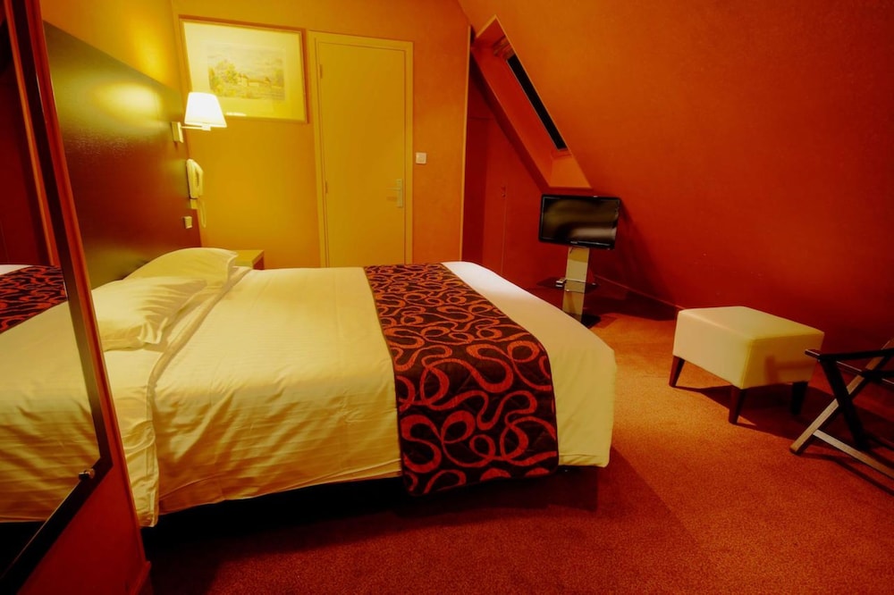 Hotel Des Trois Gares 9/48