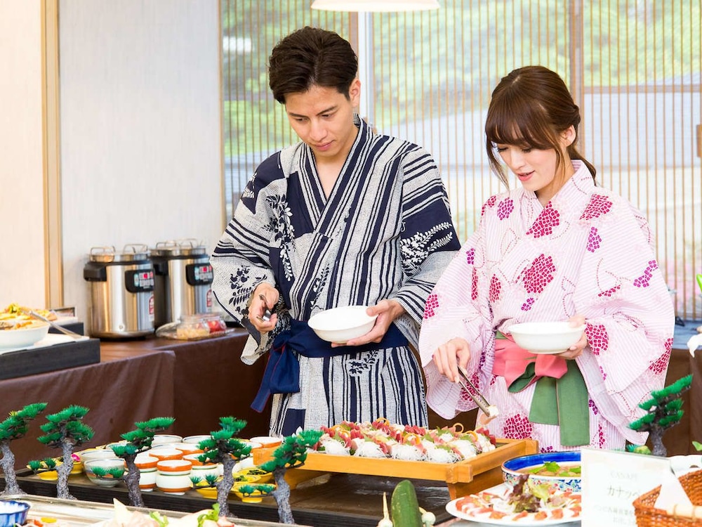 LiVEMAX Resort Kaga-Yamashiro 66/75