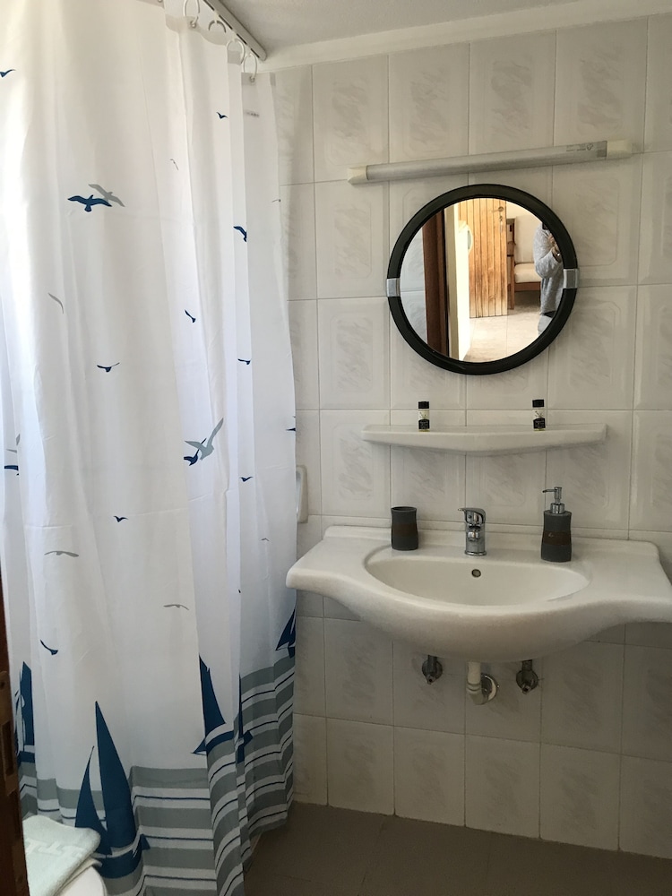 AMAZONES VILLAS APARTMENTS 6/32