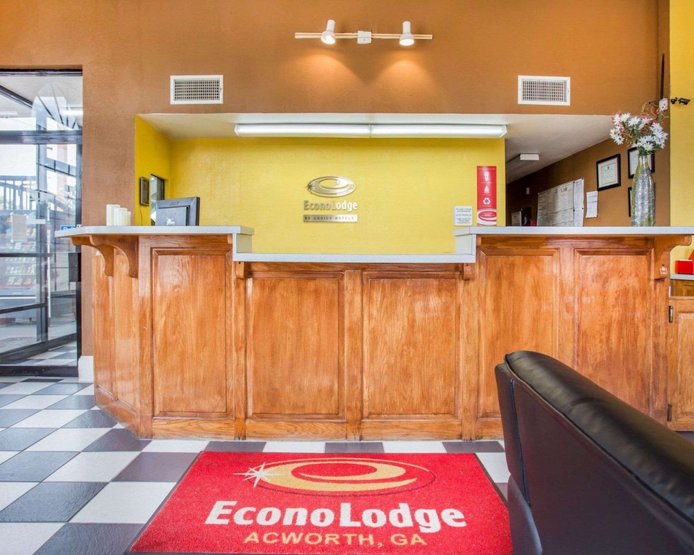 Econo Lodge Acworth East 8/53