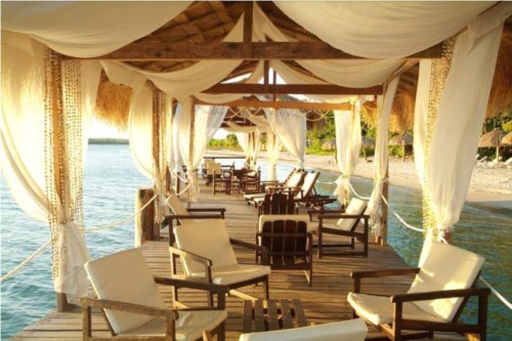 Amoaras Resort 7/16