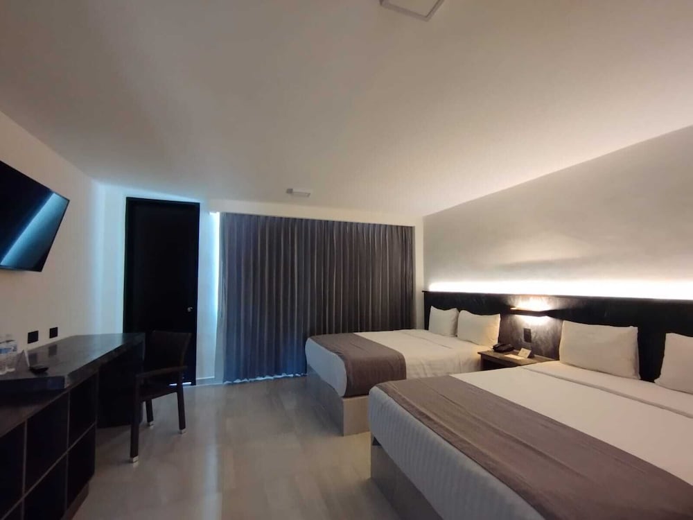 HOTEL HACIENDA MAZATLAN 19/64