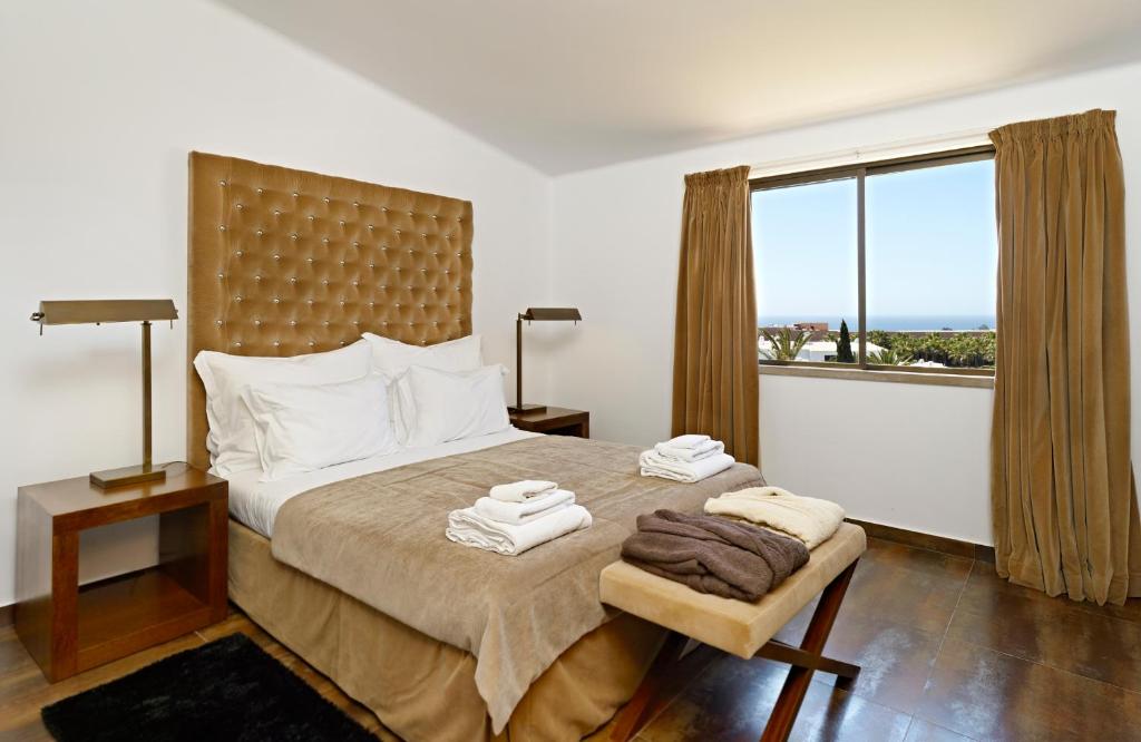 2 Bedrooms, Apartment