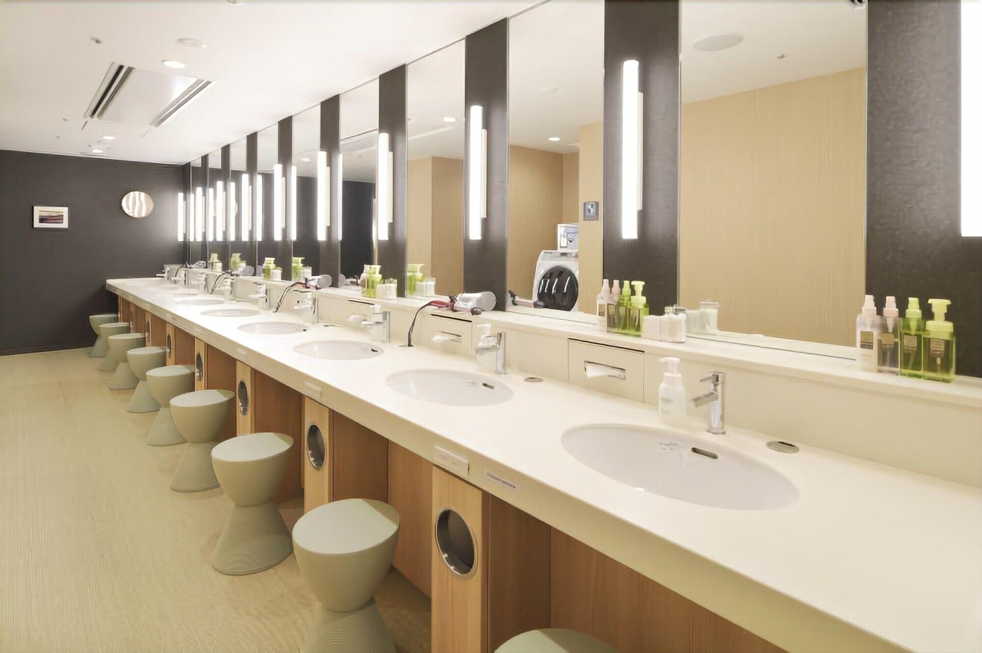 First Cabin Kansai Airport 23/24